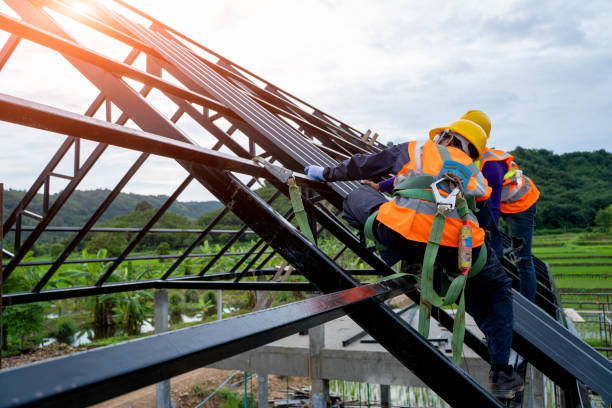 Best Local Roofing Companies  in Legend Lake, WI